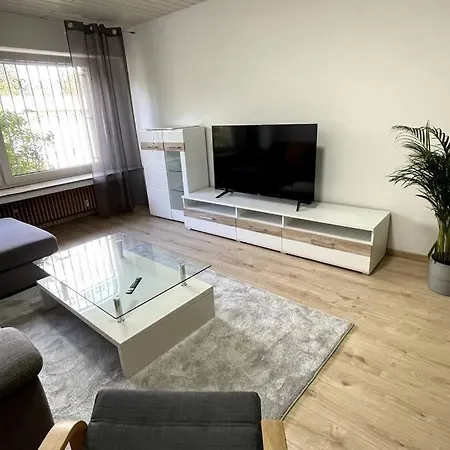 Apart70-modern Design I Garden With Terrace I Smart Tv I Free Parking I Free Wifi